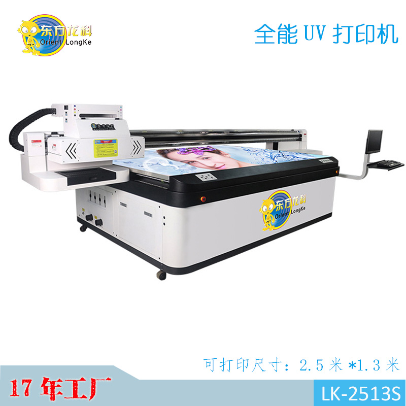 為何廣告行業(yè)選擇UV打印機(jī)呢？